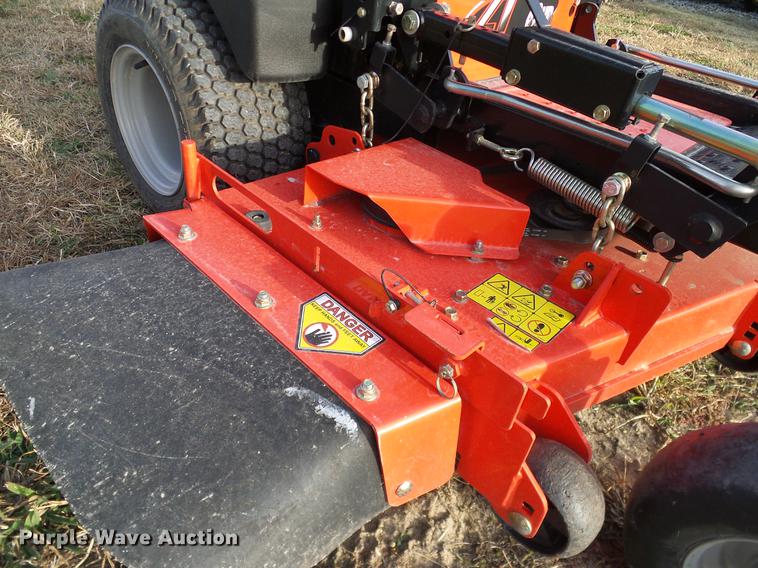 image for item AZ9335 Gravely 2T48HD lawn mower