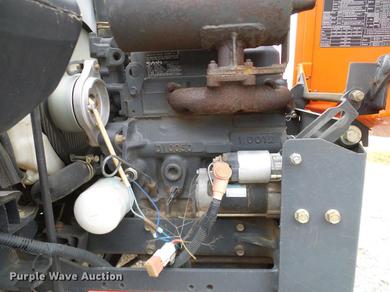 image for item AZ9339 2007 Kubota ZD326 lawn mower