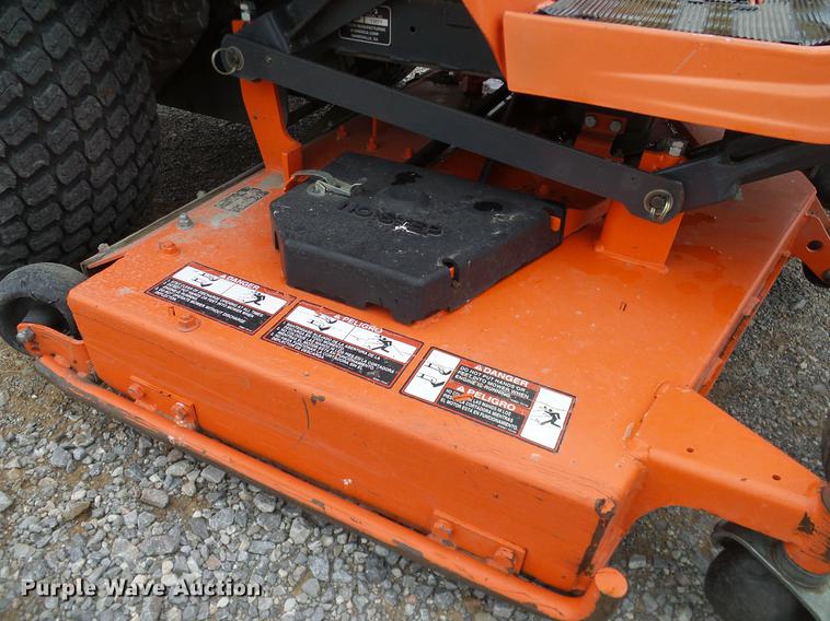 image for item AZ9339 2007 Kubota ZD326 lawn mower