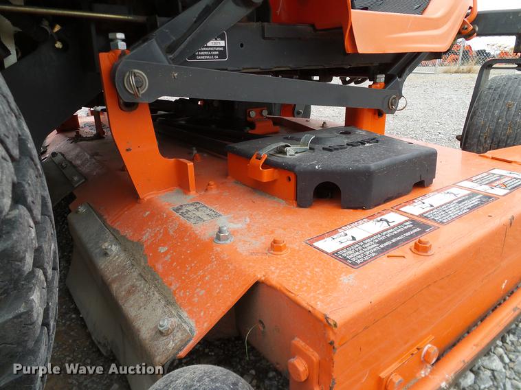 image for item AZ9339 2007 Kubota ZD326 lawn mower