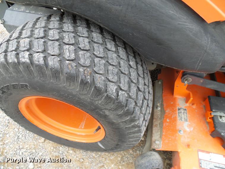 image for item AZ9339 2007 Kubota ZD326 lawn mower