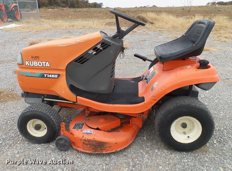 image for item AZ9341 1996 Kubota T1460 lawn mower
