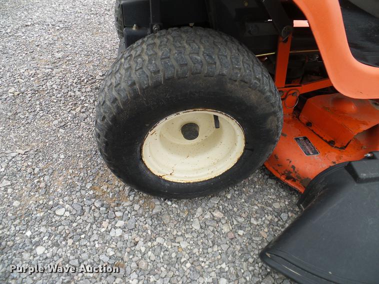 image for item AZ9341 1996 Kubota T1460 lawn mower