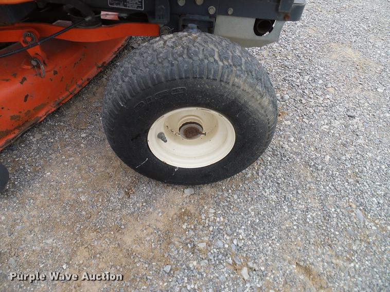 image for item AZ9341 1996 Kubota T1460 lawn mower