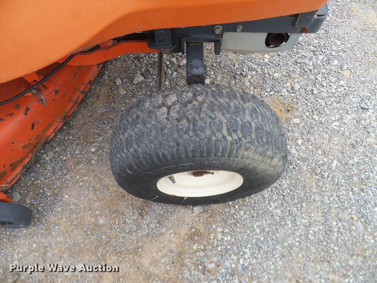 image for item AZ9341 1996 Kubota T1460 lawn mower