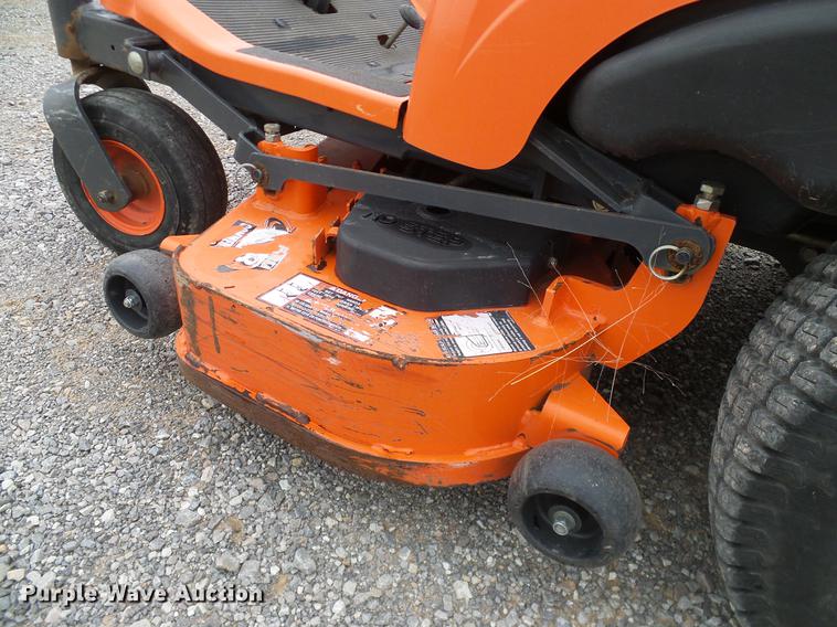 image for item AZ9342 Kubota ZD221 lawn mower