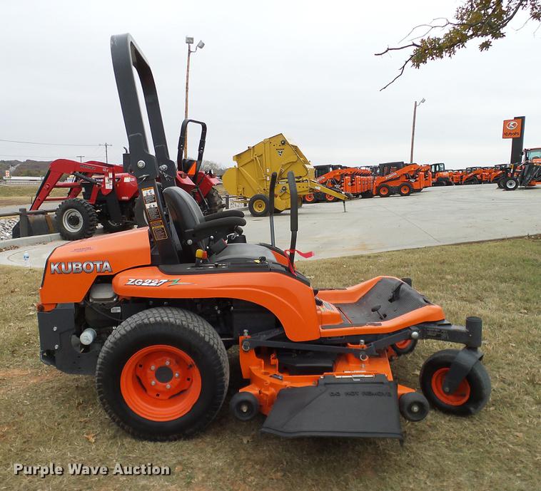 image for item AZ9346 Kubota ZG227 lawn mower