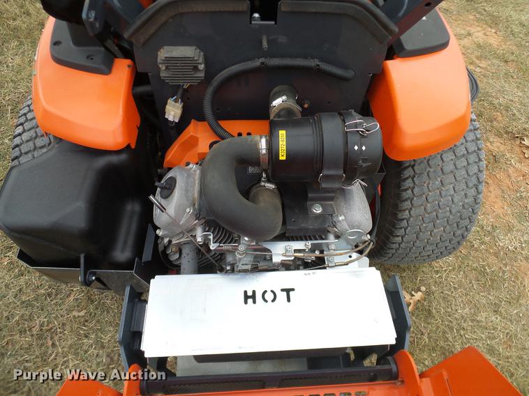 image for item AZ9346 Kubota ZG227 lawn mower