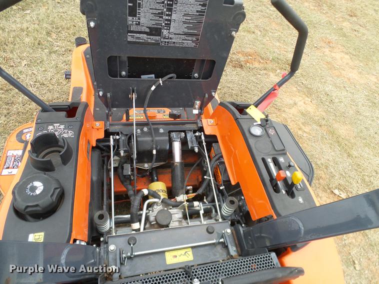 image for item AZ9346 Kubota ZG227 lawn mower