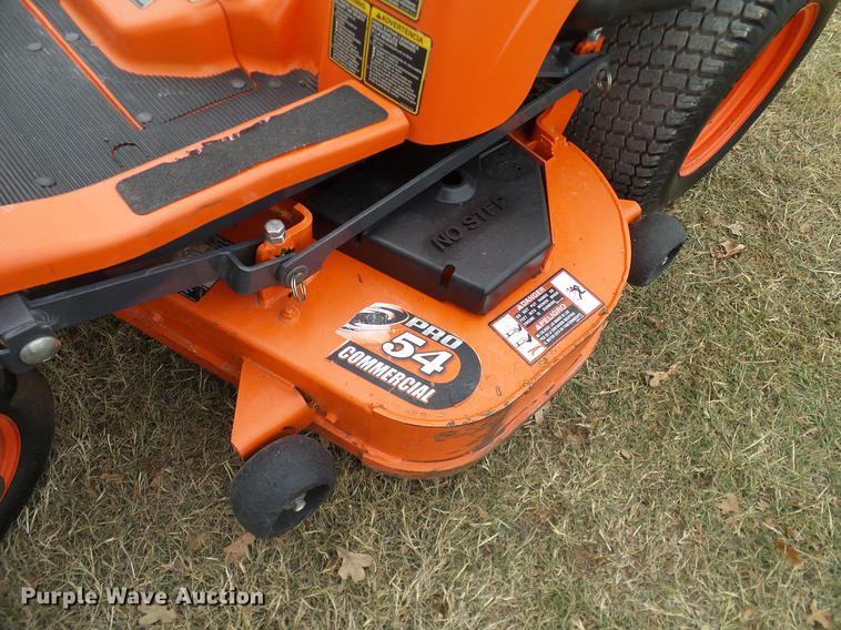 image for item AZ9346 Kubota ZG227 lawn mower