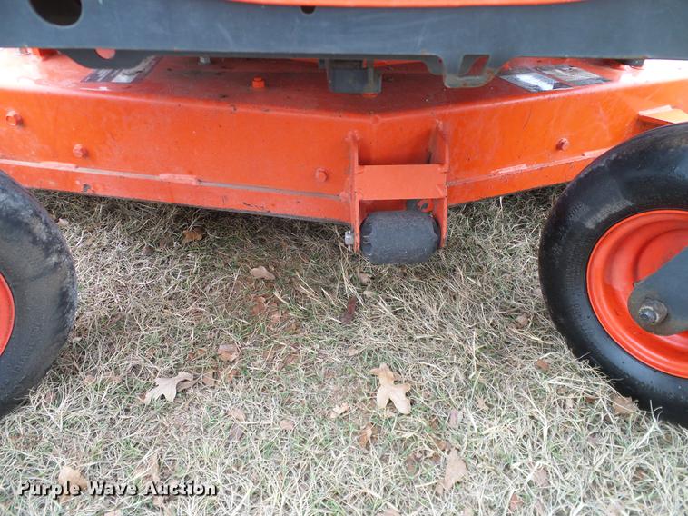 image for item AZ9346 Kubota ZG227 lawn mower