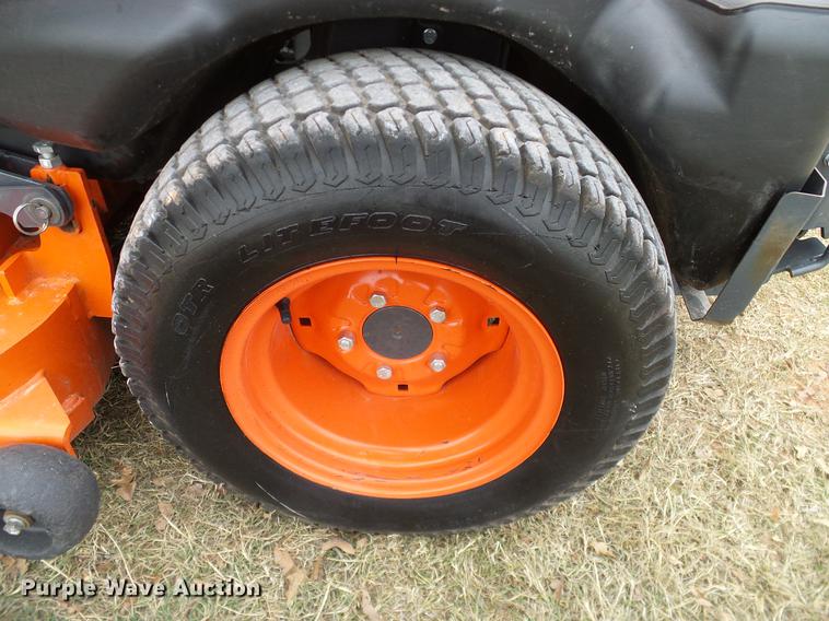 image for item AZ9346 Kubota ZG227 lawn mower