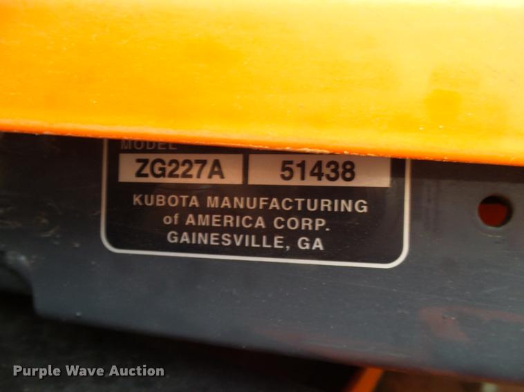 image for item AZ9346 Kubota ZG227 lawn mower
