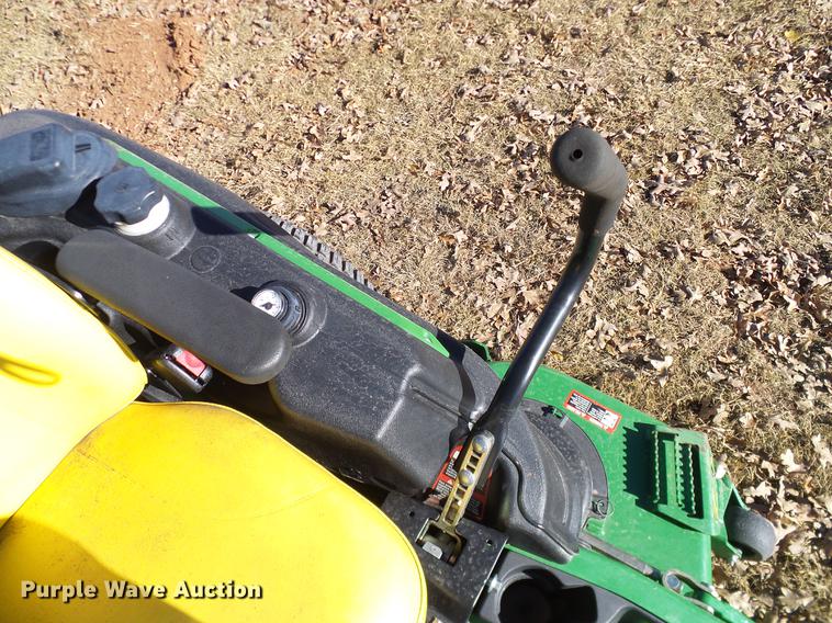 image for item AZ9347 2013 John Deere Z930M Z-Track lawn mower