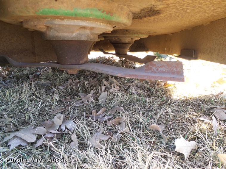 image for item AZ9347 2013 John Deere Z930M Z-Track lawn mower