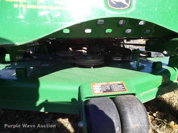 image for item AZ9347 2013 John Deere Z930M Z-Track lawn mower