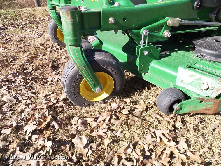 image for item AZ9347 2013 John Deere Z930M Z-Track lawn mower