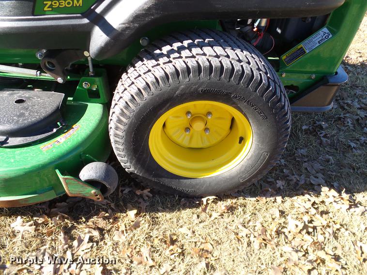 image for item AZ9347 2013 John Deere Z930M Z-Track lawn mower