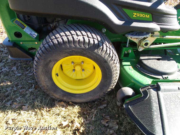 image for item AZ9347 2013 John Deere Z930M Z-Track lawn mower