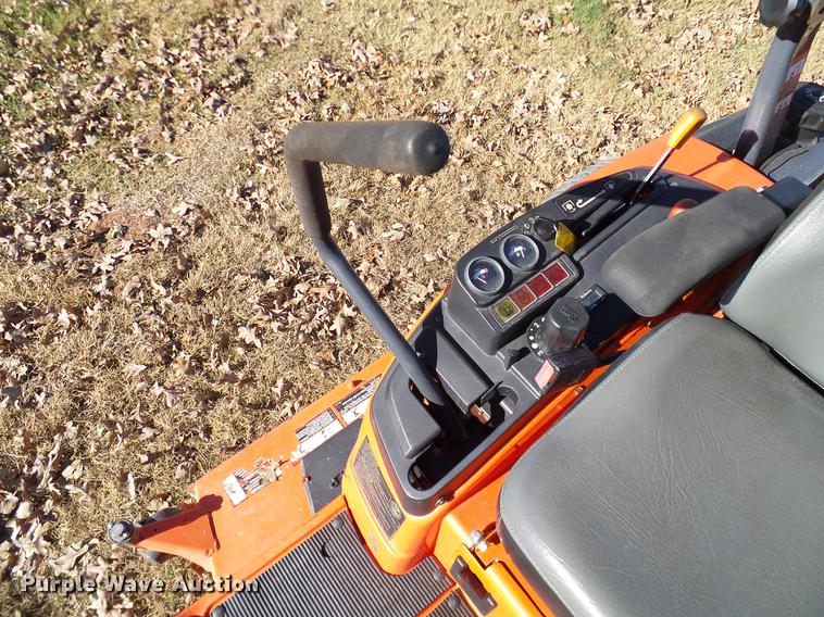 image for item AZ9348 Kubota ZD326 lawn mower