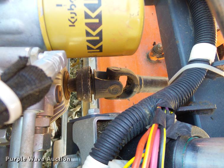 image for item AZ9348 Kubota ZD326 lawn mower