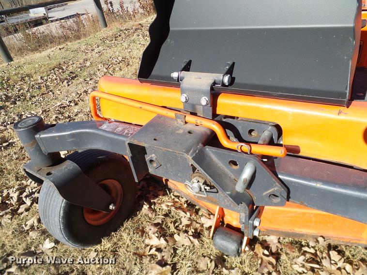 image for item AZ9348 Kubota ZD326 lawn mower