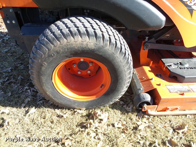 image for item AZ9348 Kubota ZD326 lawn mower