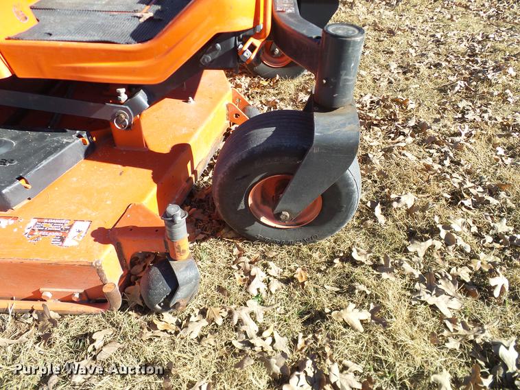 image for item AZ9348 Kubota ZD326 lawn mower