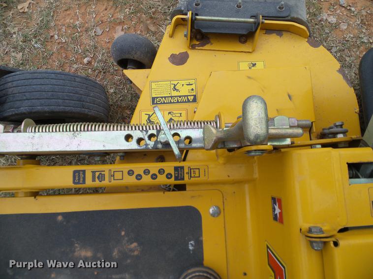 image for item AZ9349 Hustler FasTrak lawn mower