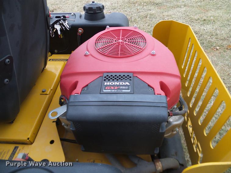 image for item AZ9349 Hustler FasTrak lawn mower