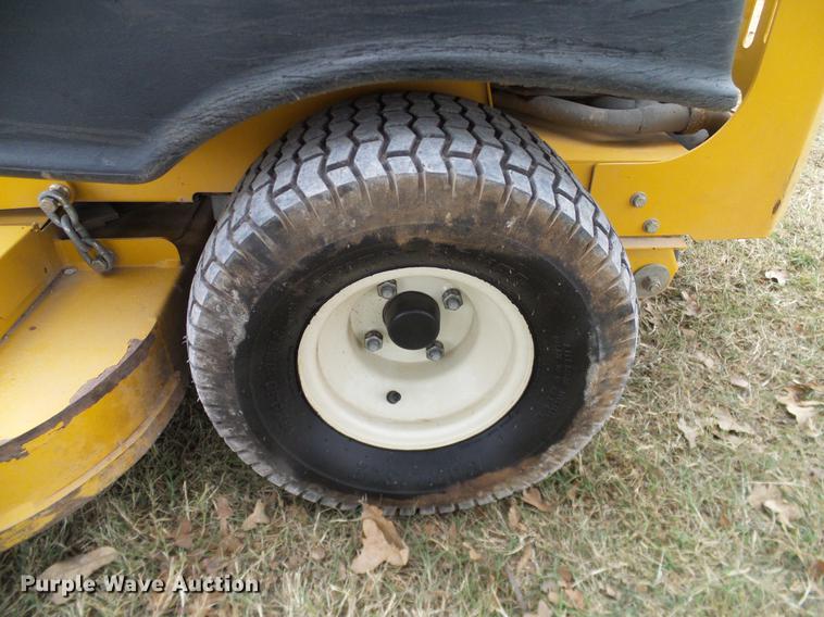 image for item AZ9349 Hustler FasTrak lawn mower