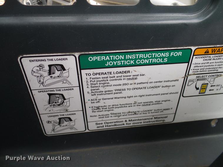 image for item DA6998 2007 Bobcat T140 skid steer