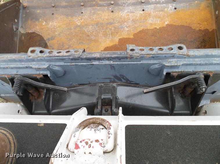 image for item DA6998 2007 Bobcat T140 skid steer