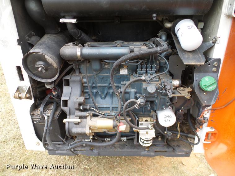 image for item DA6998 2007 Bobcat T140 skid steer