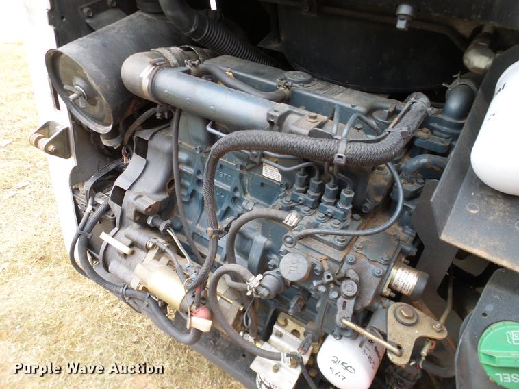 image for item DA6998 2007 Bobcat T140 skid steer