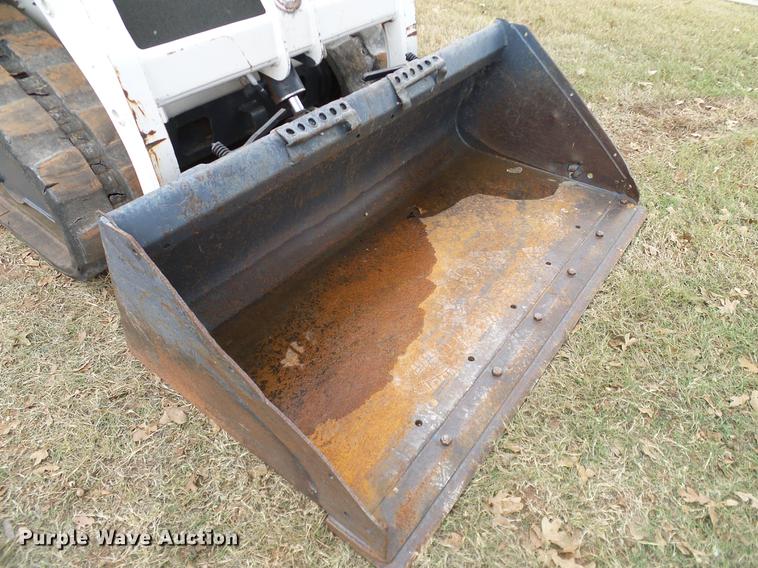 image for item DA6998 2007 Bobcat T140 skid steer