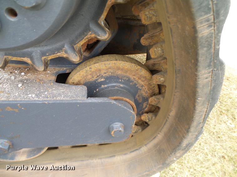 image for item DA6998 2007 Bobcat T140 skid steer