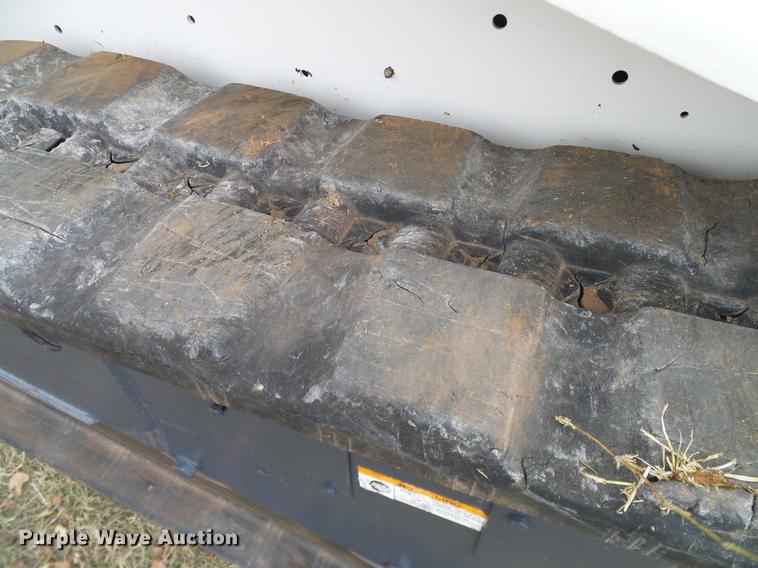 image for item DA6998 2007 Bobcat T140 skid steer