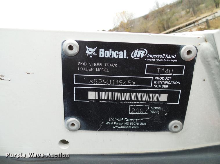 image for item DA6998 2007 Bobcat T140 skid steer