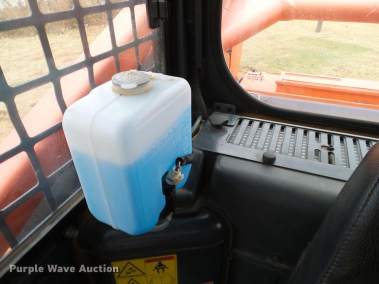 image for item DA6999 2014 Kubota SVL90-2 skid steer