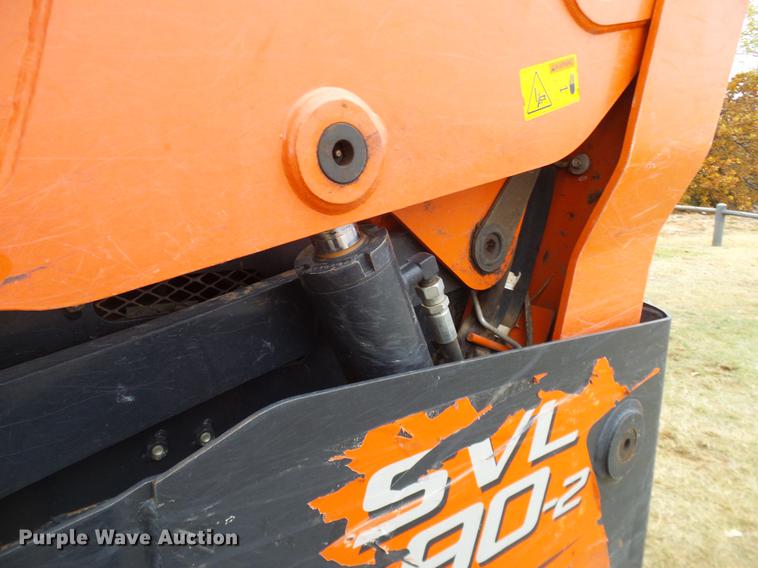 image for item DA6999 2014 Kubota SVL90-2 skid steer