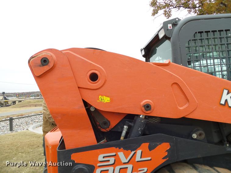 image for item DA6999 2014 Kubota SVL90-2 skid steer
