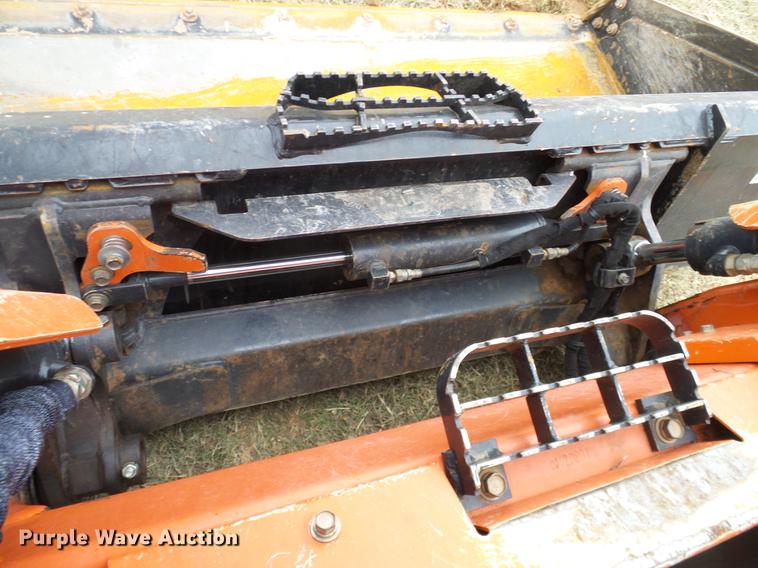 image for item DA6999 2014 Kubota SVL90-2 skid steer