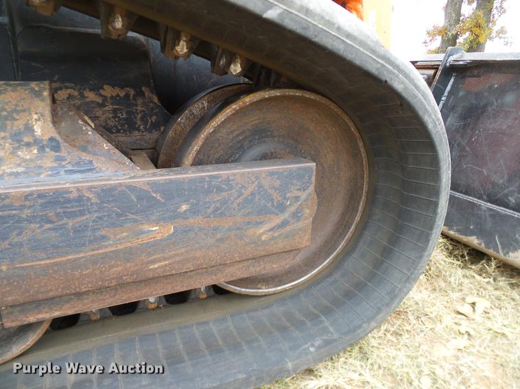 image for item DA6999 2014 Kubota SVL90-2 skid steer