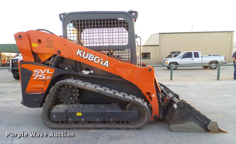 image for item DD1445 2015 Kubota SVL75-2 skid steer