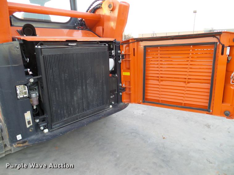 image for item DD1445 2015 Kubota SVL75-2 skid steer