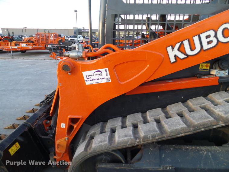 image for item DD1445 2015 Kubota SVL75-2 skid steer