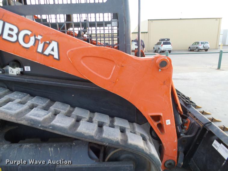 image for item DD1445 2015 Kubota SVL75-2 skid steer
