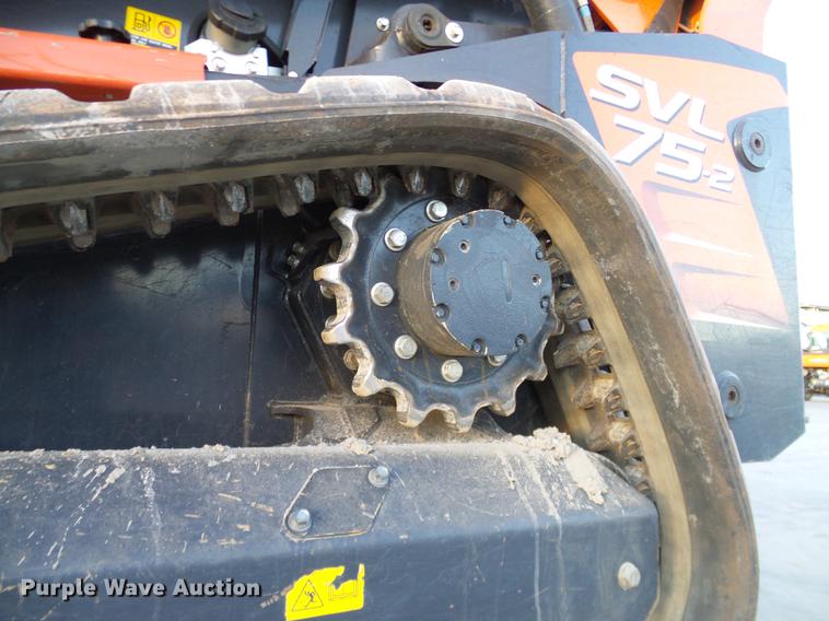 image for item DD1445 2015 Kubota SVL75-2 skid steer