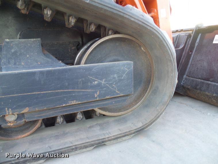 image for item DD1445 2015 Kubota SVL75-2 skid steer